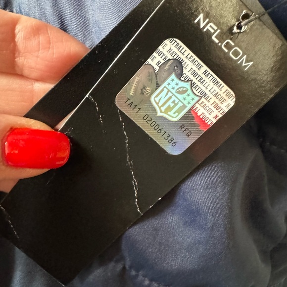 New England Patriots Navy/Gray Reversible Full-Zip Vest Size L - Picture 7 of 16